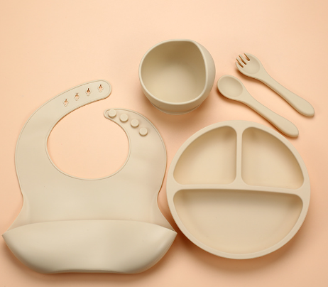 Baby Mealtime Kit™ | Gør spisetid sjov og uden rod